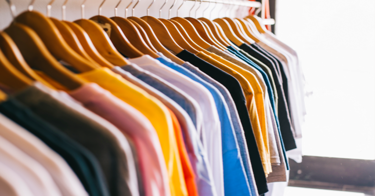 Leve 3 pague 2 na Reserva! Promoção de camisetas a partir de R$ 59