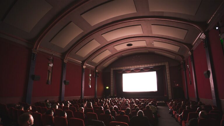 Má notícia! Cartões Itaú não oferecem mais meia-entrada nos cinemas Kinoplex