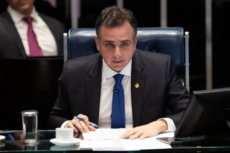 Ala do PSD de Pacheco indica voto favorável a Messias no STF