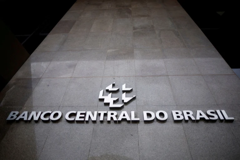 Banco Central exclui empresas sem autorização do Pix em nome da segurança