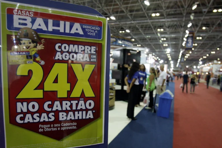 Presente de Natal: GPA e Casas Bahia recebem R$ 520 milhões com venda da FIC ao Itaú