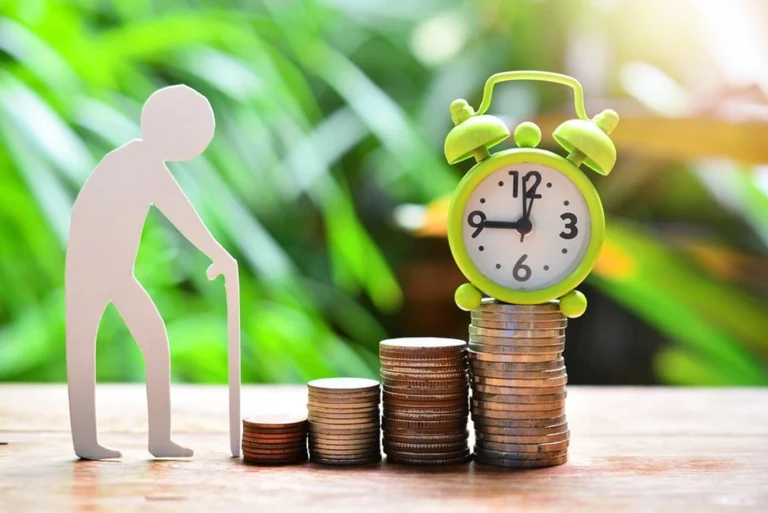 Previdência privada: aportes em planos caem 18,6% até outubro, aponta Fenaprevi