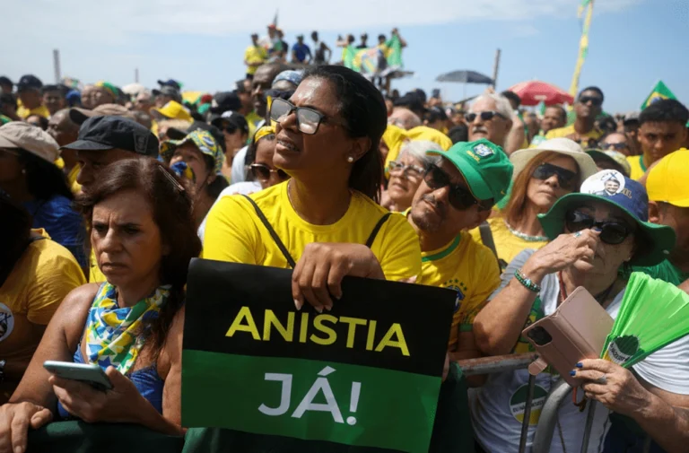 Veja as principais mudanças do PL da Dosimetria que reduzem penas do 8 de Janeiro