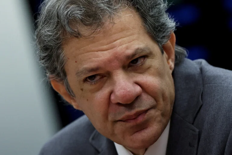Ex-Diretores da CVM Alertam: Haddad Erra em Mudança que Daria Retrocesso