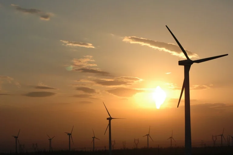 Suno Energias Limpas supera R$ 950 milhões de valor após quarta oferta