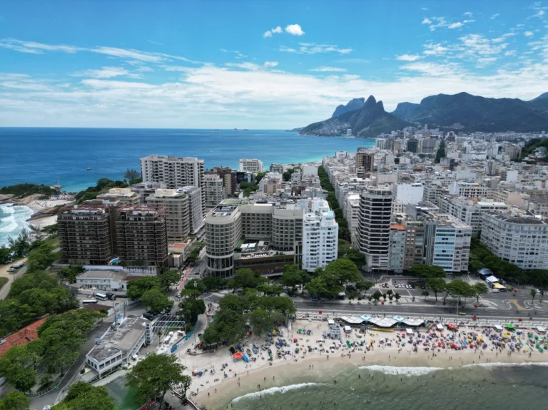 Zona Sul do Rio explode com estúdios miniairbnb e lucra R$ 27,2 bilhões