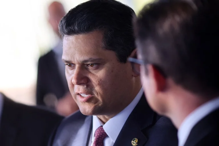 Pressão contra Toffoli cresce, mas Senado pode fechar porta ao impeachment