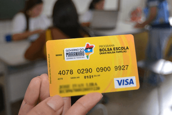 Cartão Material Escolar 2020: Aprenda a solicitar!