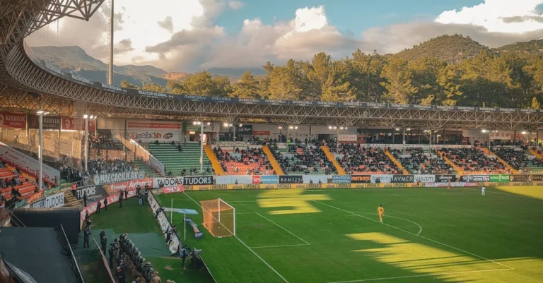 Assista agora ao vivo Vasco x Atlético-MG, o jogo mais esperado da 18ª rodada do Campeonato Brasileiro Série A 2026
